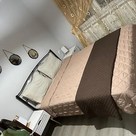Jennyhouse * Drama