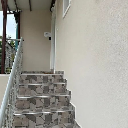 Jennyhouse
