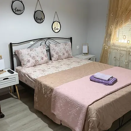 Jennyhouse *
